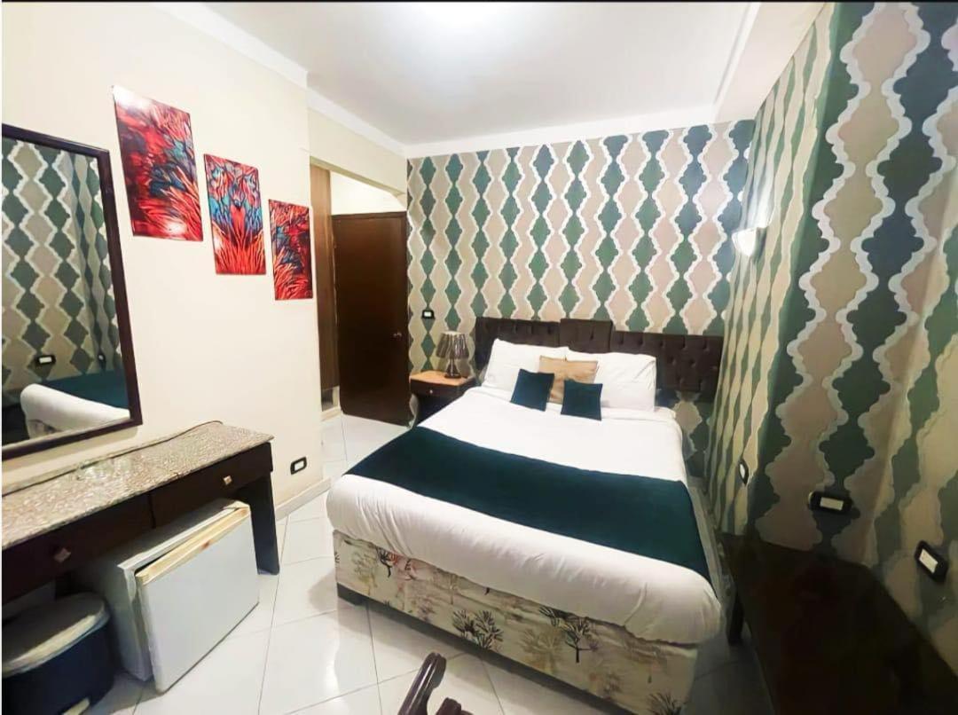 Golden Sun Hotel - Хургада Экстерьер фото